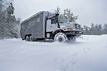 Mercedes Zetros 2733 A 6x6