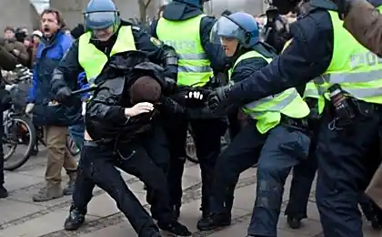 Кліматична конференція, що проводиться з погром (30 фото)