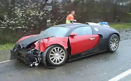 Разбили Bugatti Veyron (4 фото)