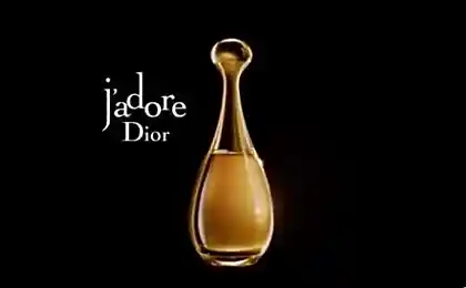 Ароматическое турне Dior J’adore