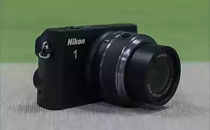 Nikon 1 S2: однокнопочная беззеркалка