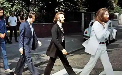 Кадры с фотосессии The Beatles для обложки к альбому Abbey Road