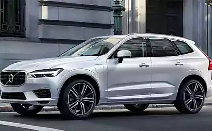 Новый кроссовер Volvo XC60 дебютировал с гибридной силовой установкой