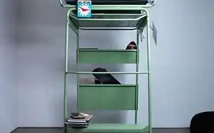 Tur Tur – segundo piso de su pequeña habitación