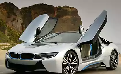 Электрокар BMW i8 получил награду «Зеленый автомобиль года»