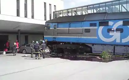 Тормоза нет. Есть медленный газ (8 фото)