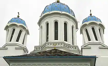 Черновцы. Николаевский храм на Русской улице
