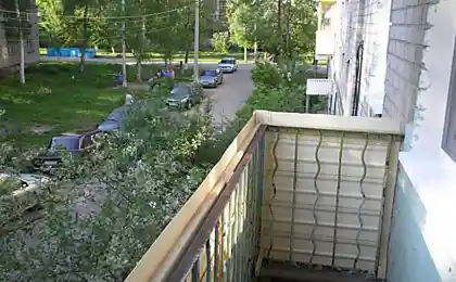 Отделка балкона