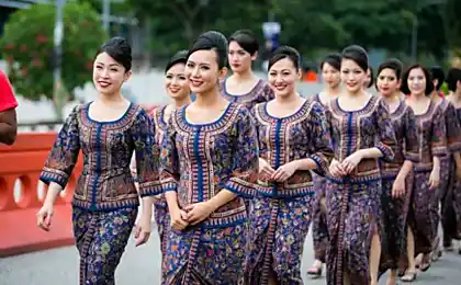 10世界的航空公司航班的乘务员的疯狂与它的美丽