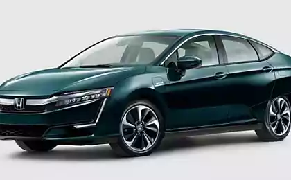 Honda представила электромобиль Clarity Electric и гибрид Clarity Plug-in Hybrid