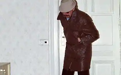 Одежда тайной полиции в Восточной Германии