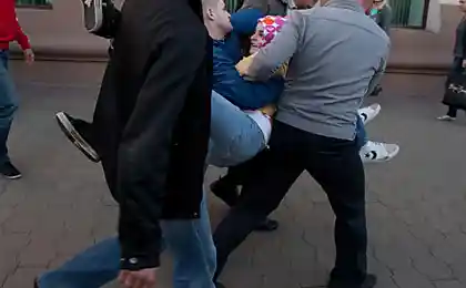Любовь есть!