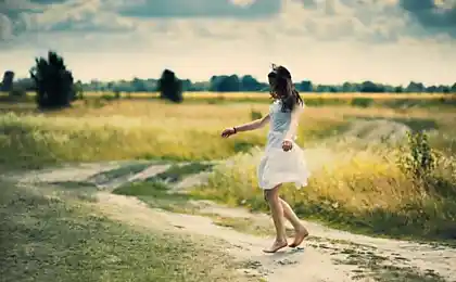 Не один допоможе вам, крім вас.
