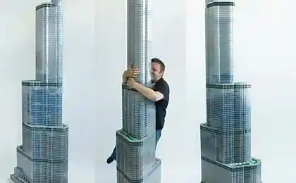 65000 деталек для башни (15 фотографий)