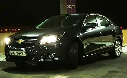 Chevrolet Malibu. Бизнес-пляж