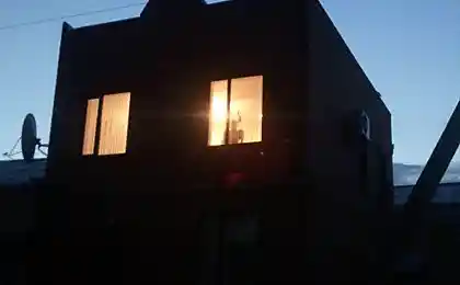 За окном