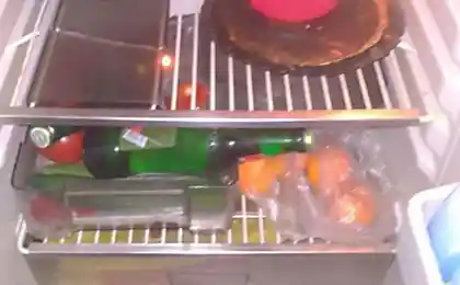 Свежее мясо в холодильнике