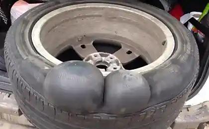 Колесу настала жопа