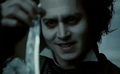 In the battle there are real monsters of Hollywood