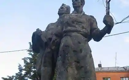 А чего зазря стоять?