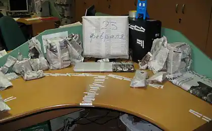 Surprise at work (5 photos)