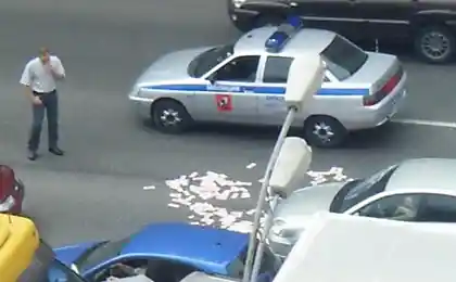 Про 10 миллионов (3 фото)