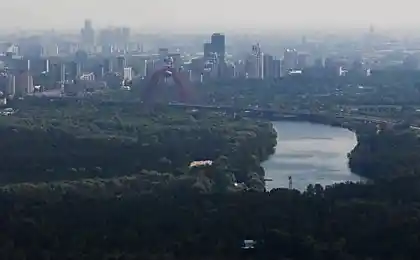 Полет над МСА на кіптяві