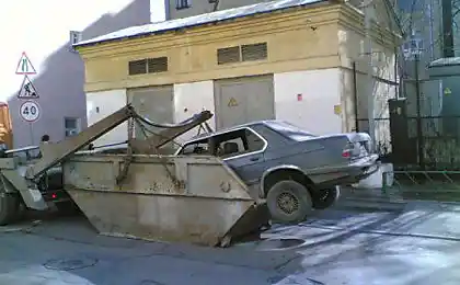 У Москві новий тип вантажних автомобілів (3 фото)