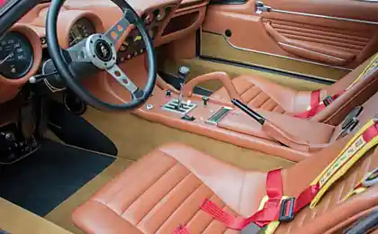 Lamborghini Miura SVJ уйдет с молотка