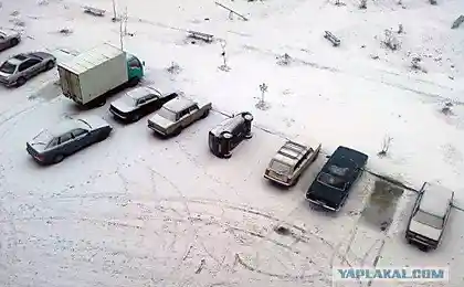 Автомобіль втомлюється.