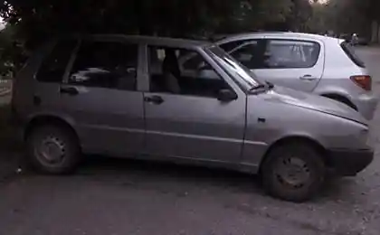 І збив він "Дад Карло".