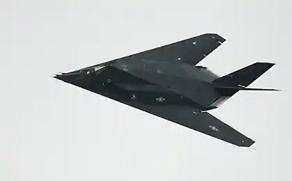 F-117 Nighthawk