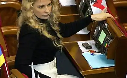 Юлка змінила своє волосся.