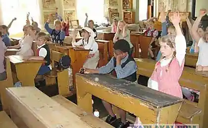 Тяжело эфиопу в русской деревне.