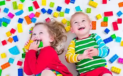 Construcción del futuro: Cómo diseñadores Formar el pensamiento e imaginación de los niños