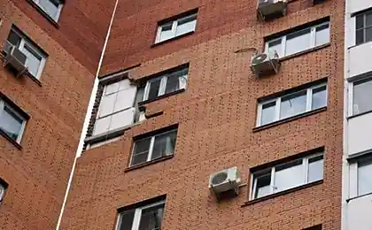Обрушение дома (4 фотографии)