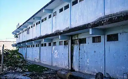 Поступово втекти з тюрми (4 фото)