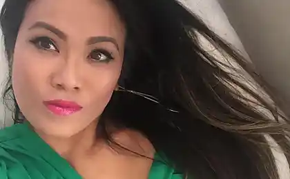 The girl who became famous for its videos with "clean your face!"