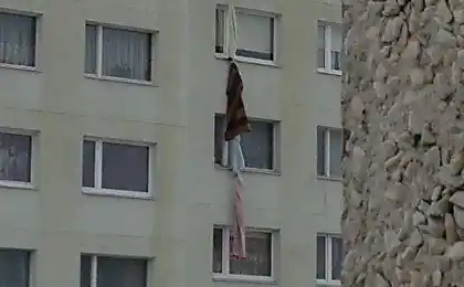 Заборонено працювати.