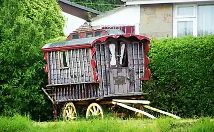 Цыганский дом на колесах