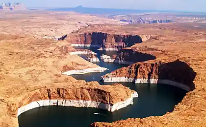 Водохранилище Пауэлл.