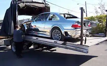 Хромированная BMW