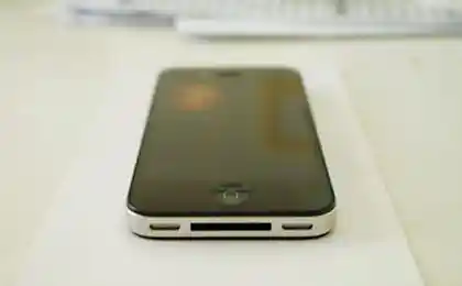 iPhone 4G всё ближе