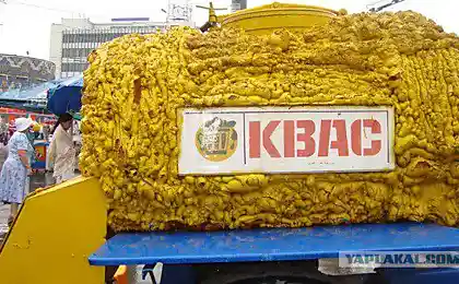 Бочка с квасом.
