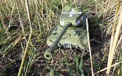 Танк ИС-2 из бумаги - точная копия