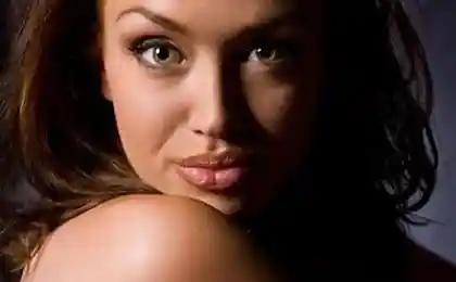 Двойник Анджелины Джоли - Тиффани Клаус (18 фото)