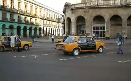 Вот такие монстры передвигаются по Кубе (5 фото)