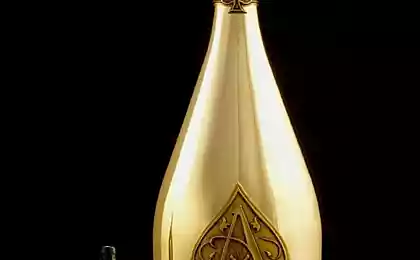 Шампанское Armand de Brignac в честь царя Мидаса