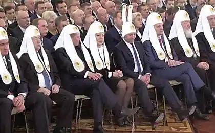 Хтось повинен це зробити.