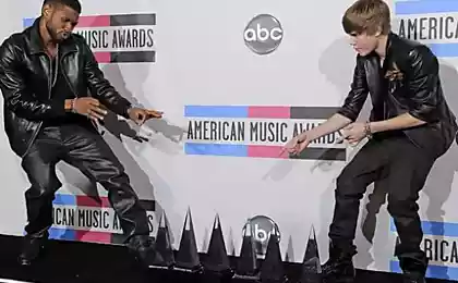 В Лос-Анджелесе раздали премии «American Music Awards - 2010»